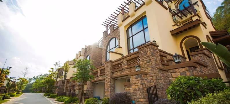 双月湾一线海景临海别墅图片