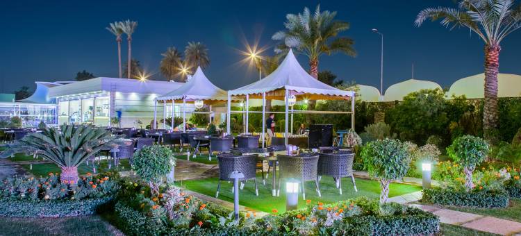 Babylon Rotana Hotel图片