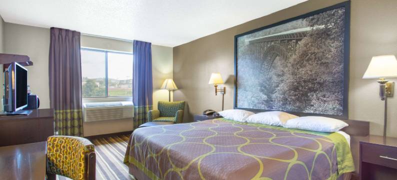 韦斯顿速8酒店(Super 8 by Wyndham Weston WV)图片