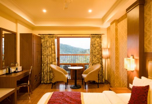 Crown Valley Thekkady Hotel Overview