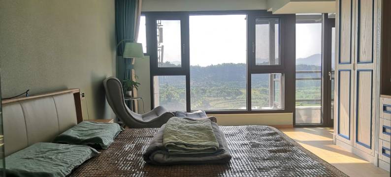 张二花公寓(龙湖大道1号分店)图片