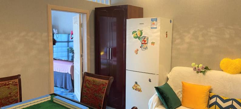 佳佳近地铁楼下商圈有停车位民宿(江南大道1号分店)图片