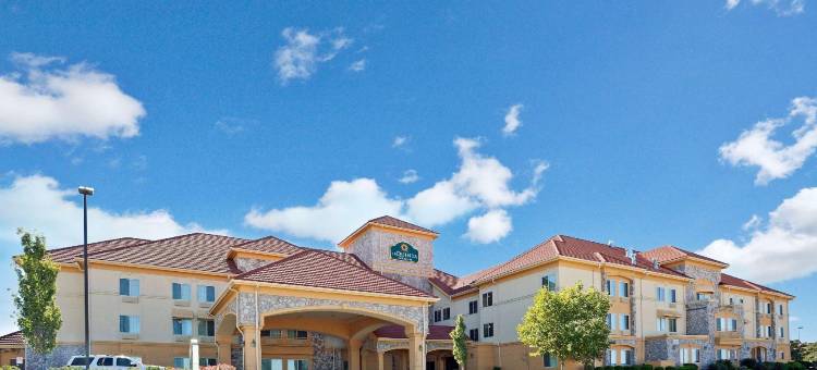 奥拉西拉昆塔温德姆套房酒店(La Quinta Inn & Suites by Wyndham Olathe)图片