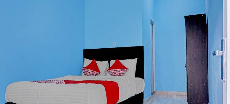 OYO 90594法查尔旅馆(Fajar Inn Mitra RedDoorz)图片