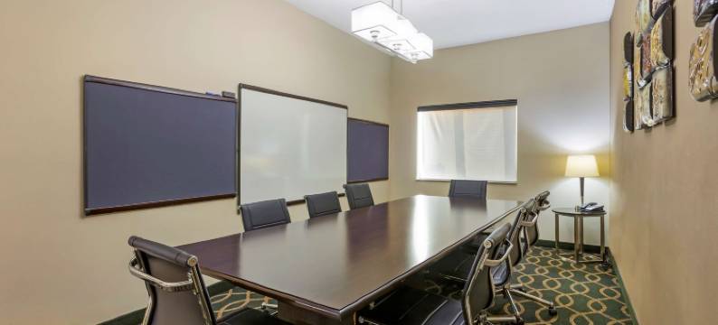 瑟西贝斯特韦斯特优质酒店(Best Western Plus Searcy Inn)图片