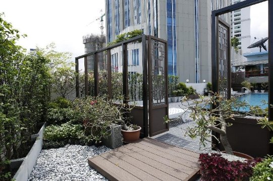 Ruamchitt Plaza Hotel Hotel Overview