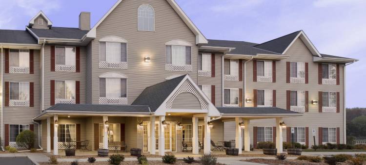 西本德丽怡酒店(Country Inn & Suites by Radisson, West Bend, WI)图片