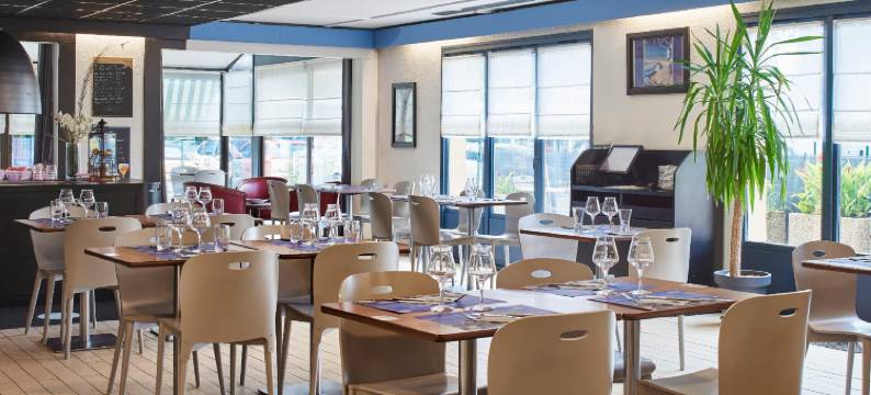 巴斯蒂拉克基里亚德酒店(Kyriad Tarbes - Bastillac)图片