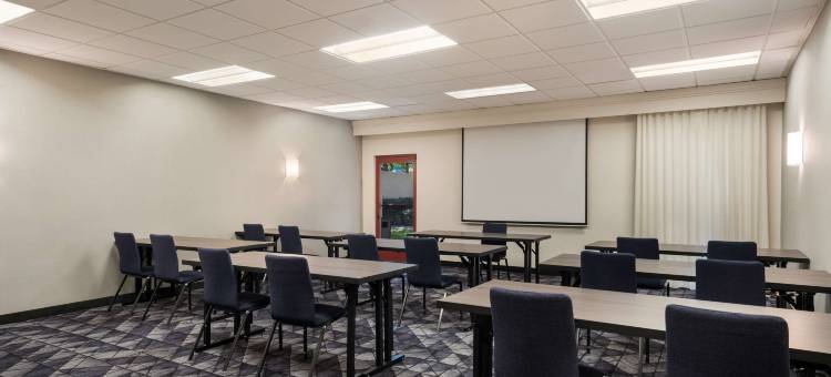 圣何塞机场索尼斯塔精选酒店(Sonesta Select San Jose Airport)图片