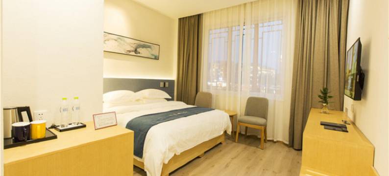 悦舍精品酒店(峨眉山高铁站店)图片