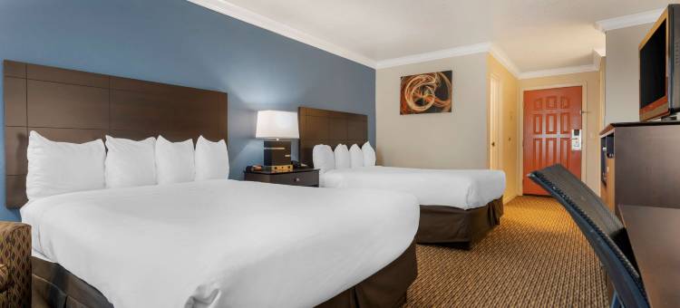 科洛尼尔贝斯特韦斯特酒店(Best Western Colonial Inn)图片