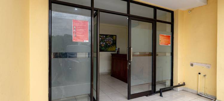 红多兹酒店@棉兰柔佛2号(RedDoorz @ Medan Johor 2)图片