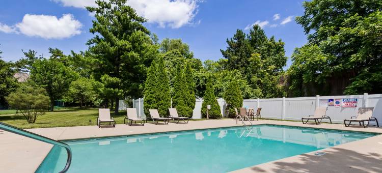 纳福贝斯特韦斯特优质套房酒店(Best Western Plus Hannaford Inn  Suites)图片