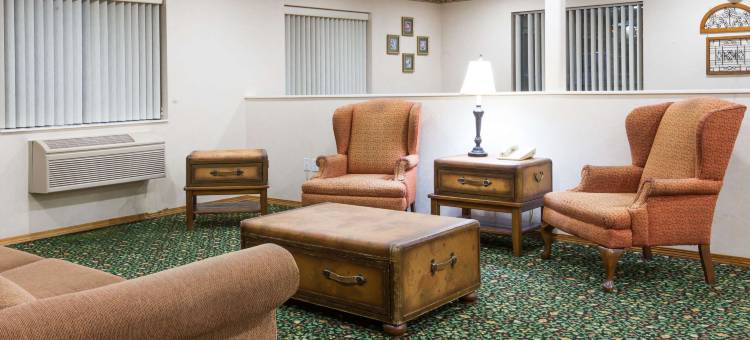 新斯坦顿速8酒店(Super 8 by Wyndham New Stanton)图片