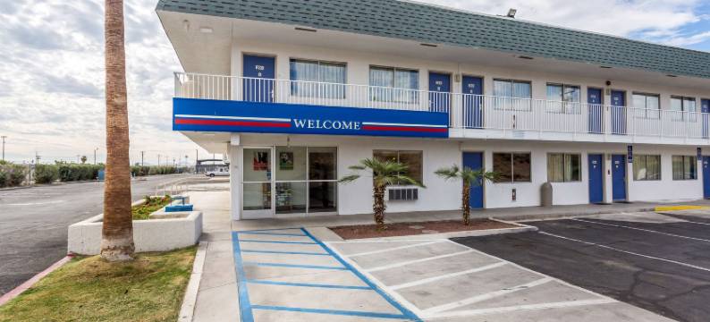 加利福尼亚布莱斯 6 号汽车旅馆(Motel 6 Blythe, CA)图片