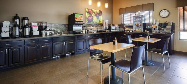 巡夜人贝斯特韦斯特优质套房酒店(Best Western Plus Night Watchman Inn  Suites)图片