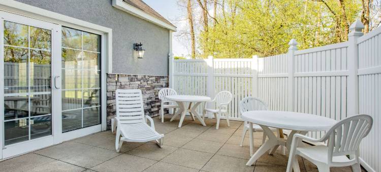 温德姆·贝克利麦客达套房酒店(Microtel Inn by Wyndham Beckley)图片