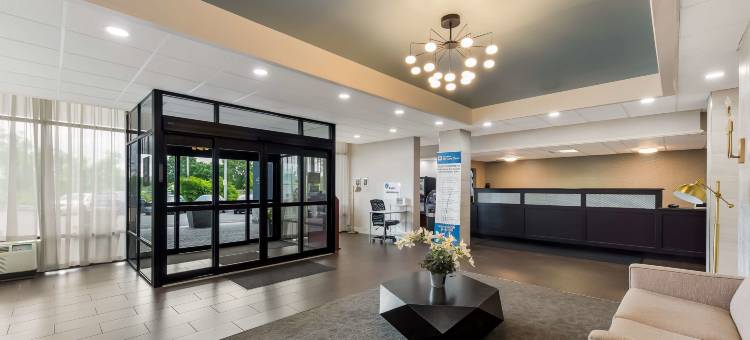 西黑文行政贝斯特韦斯特酒店(Best Western Executive Hotel of New Haven-West Haven)图片