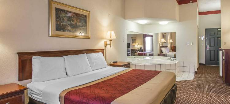 伊克诺套房酒店(Econo Lodge Inn & Suites)图片