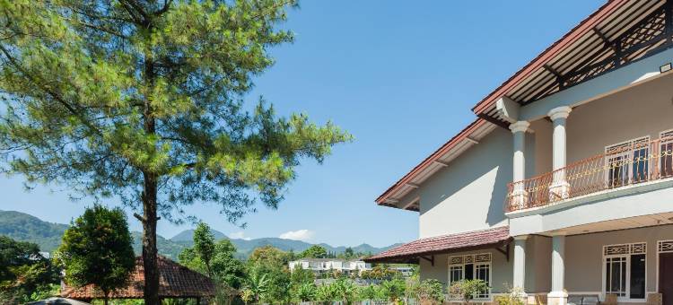 Urbanview Hotel Syariah Villa SM Cisarua Puncak by RedDoorz图片