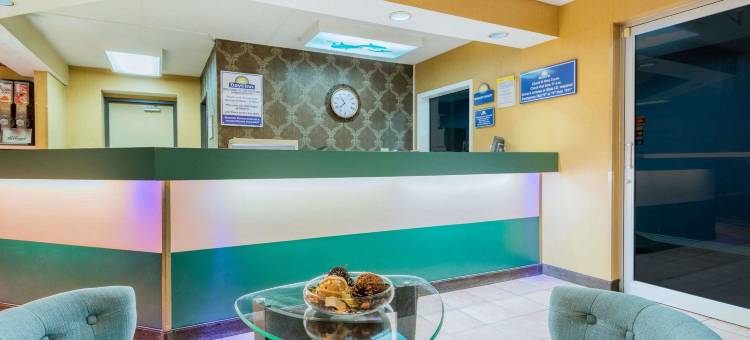 代顿胡伯高地东北戴斯酒店(Days Inn by Wyndham Dayton Huber Heights Northeast)图片