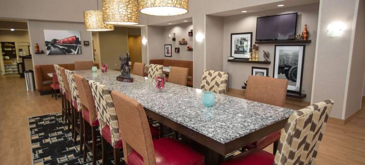 俄克拉何马城机场欢朋酒店及套房(Hampton Inn & Suites Oklahoma City Airport)图片