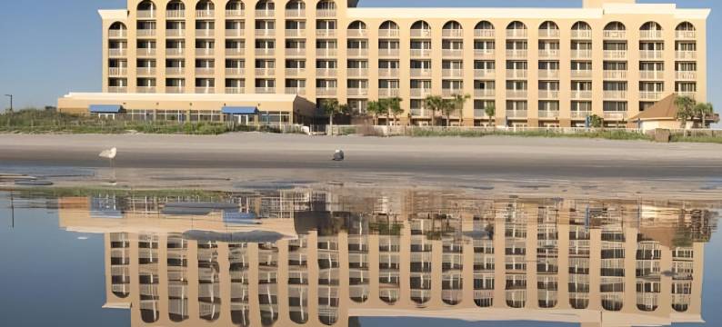 杰克逊维尔海滩海滨万怡酒店(Courtyard Jacksonville Beach Oceanfront)图片
