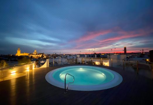 Abba Sevilla Hotel Overview