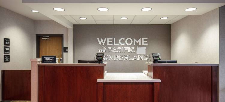 梅德福欢朋酒店(Hampton Inn Medford)图片