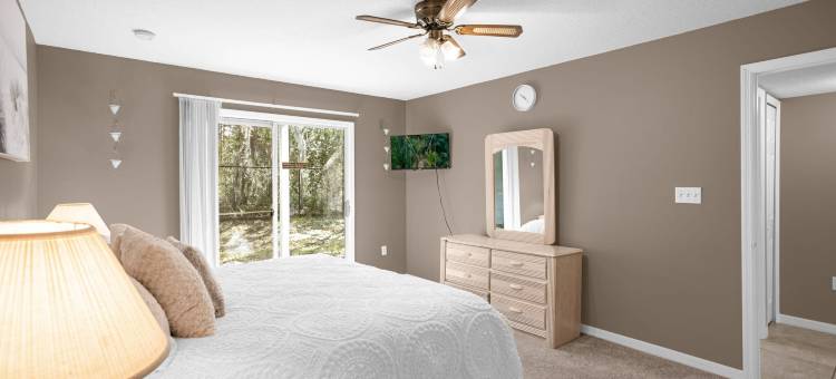Upstay Sunny 3BR Orlando Home w Patio near Disney图片
