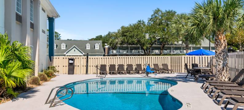 Holiday Inn Express SAINT SIMONS岛(Holiday Inn Express SAINT SIMONS ISLAND by IHG)图片