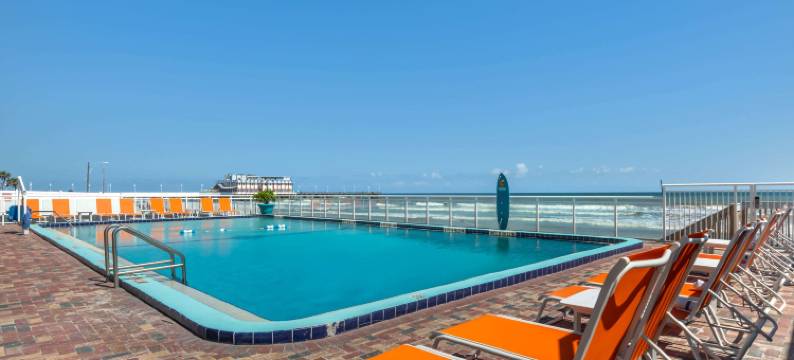 代托纳比奇海滨舒适酒店(Comfort Inn & Suites Daytona Beach Oceanfront)图片