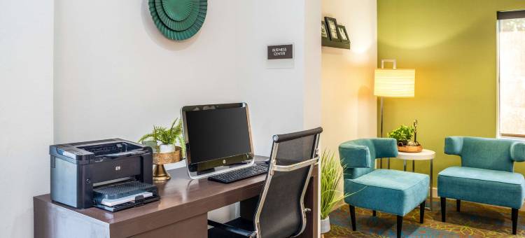 哈利森近大学舒眠套房酒店(Sleep Inn & Suites Harrisonburg Near University)图片