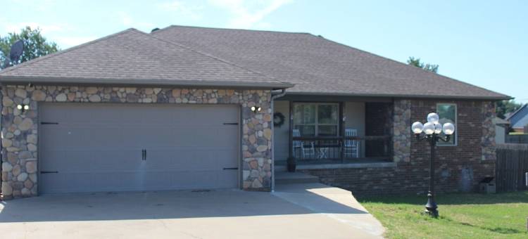 3-Bedroom Home in Tahlequah, Your Float Trip HQ!图片