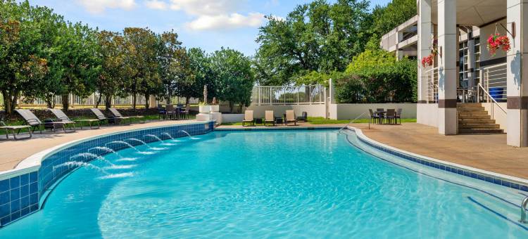 达拉斯北万丽酒店(Renaissance Dallas North Hotel)图片