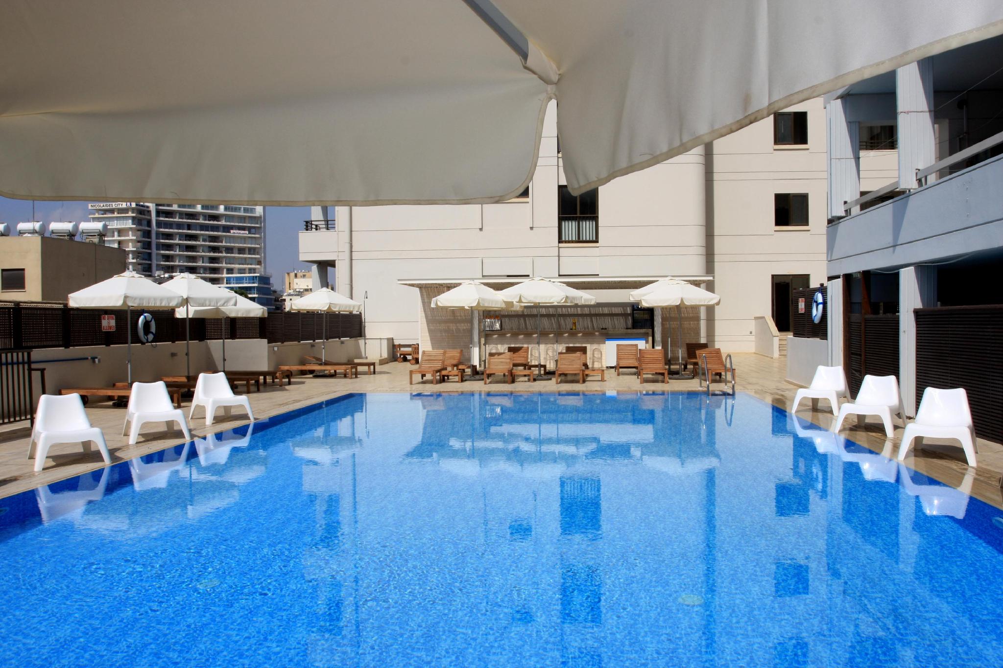 Sun Hall HotelOver view