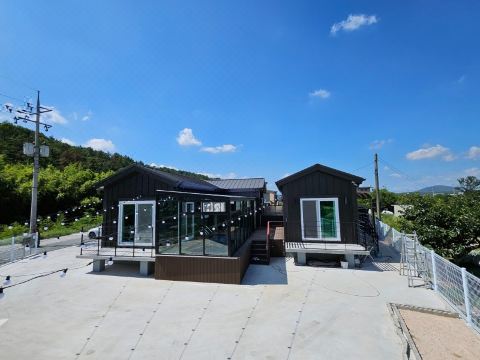 Gyeongju Mokshil Road Pool Villa Hotel Overview