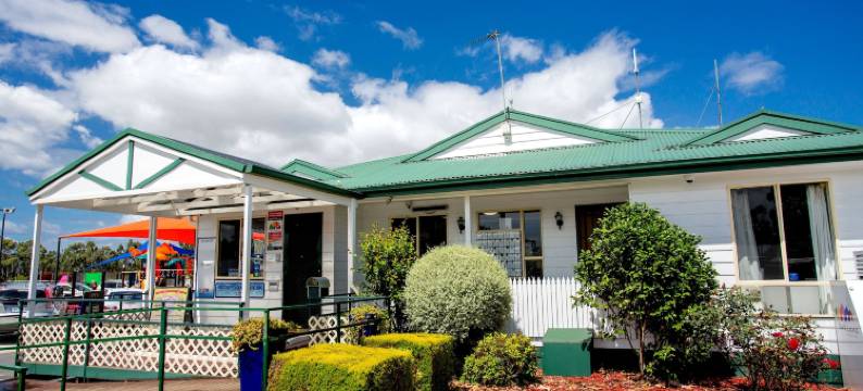 特拉拉尔根柏宁BIG4假日公园(Big4 Traralgon Park Lane Holiday Park)图片