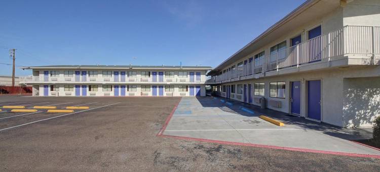 德克萨斯拉雷多 - 南 6 号汽车旅馆(Motel 6 Laredo, TX - South)图片