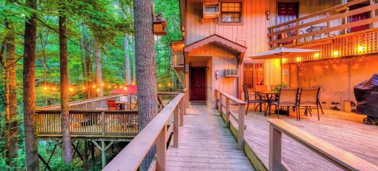 瀑布旅馆(The Cascades Inn-Waterfall Retreat)图片