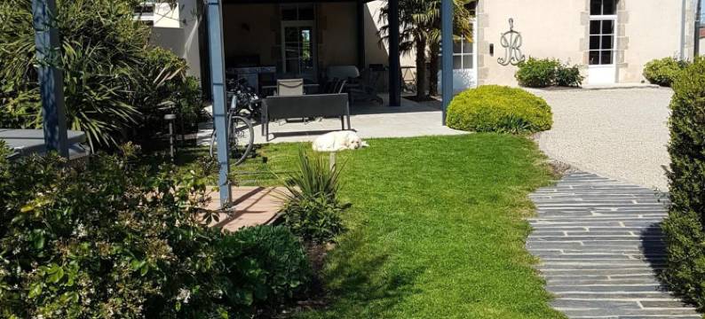 玛丽巴罗公寓(Gite - Studios Marie Barrault)图片