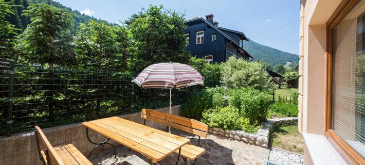 Berghi酒店和公寓(Berghi Hotel and Apartments)图片