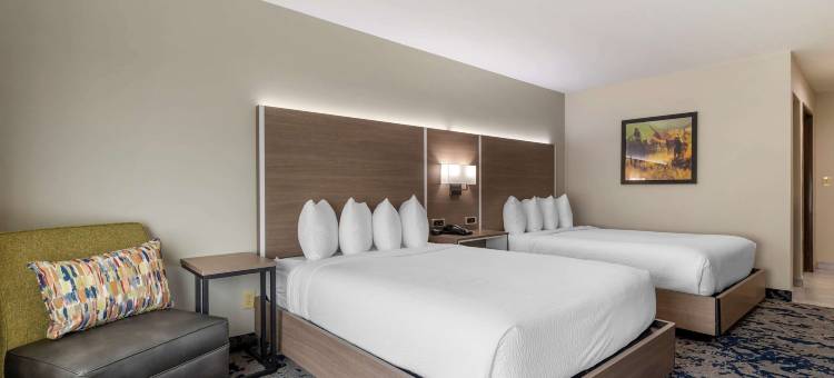 穆斯科吉康福特套房酒店(Comfort Inn & Suites Muskogee)图片