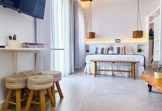 Moona Hostal Altea Hotel Overview