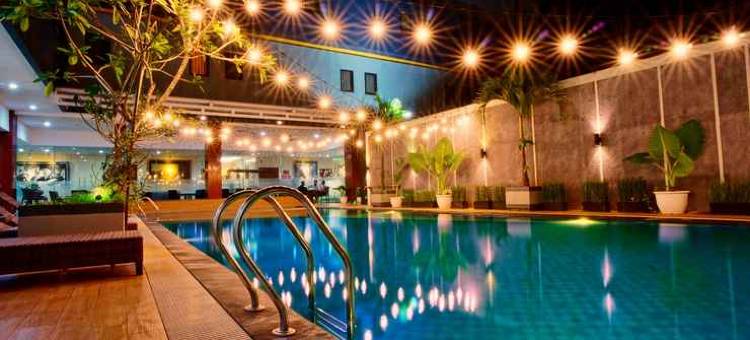 芝拉扎中心高级酒店(Atrium Premiere Cilacap)图片