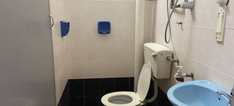 OYO 90885贝拉五角大楼旅馆(OYO 90885 Bera Pentagon Inn)图片