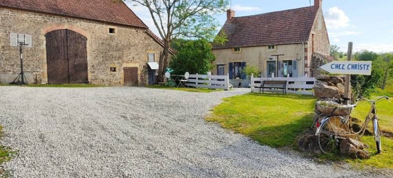 克里斯蒂娜·斯库夫莱尔(Christine Scuflaire)图片