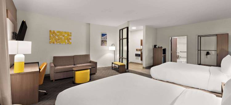 易斯特布罗德270舒适套房酒店(Comfort Suites Columbus East Broad)图片