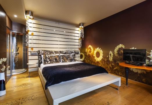 Les Fleurs Boutique HotelHotel Overview