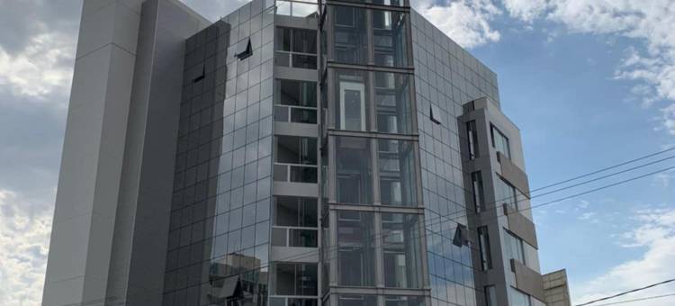 维罗纳塔酒店(Verona Tower Hotel)图片